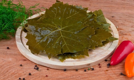 Asma Yaprağı Salamurası